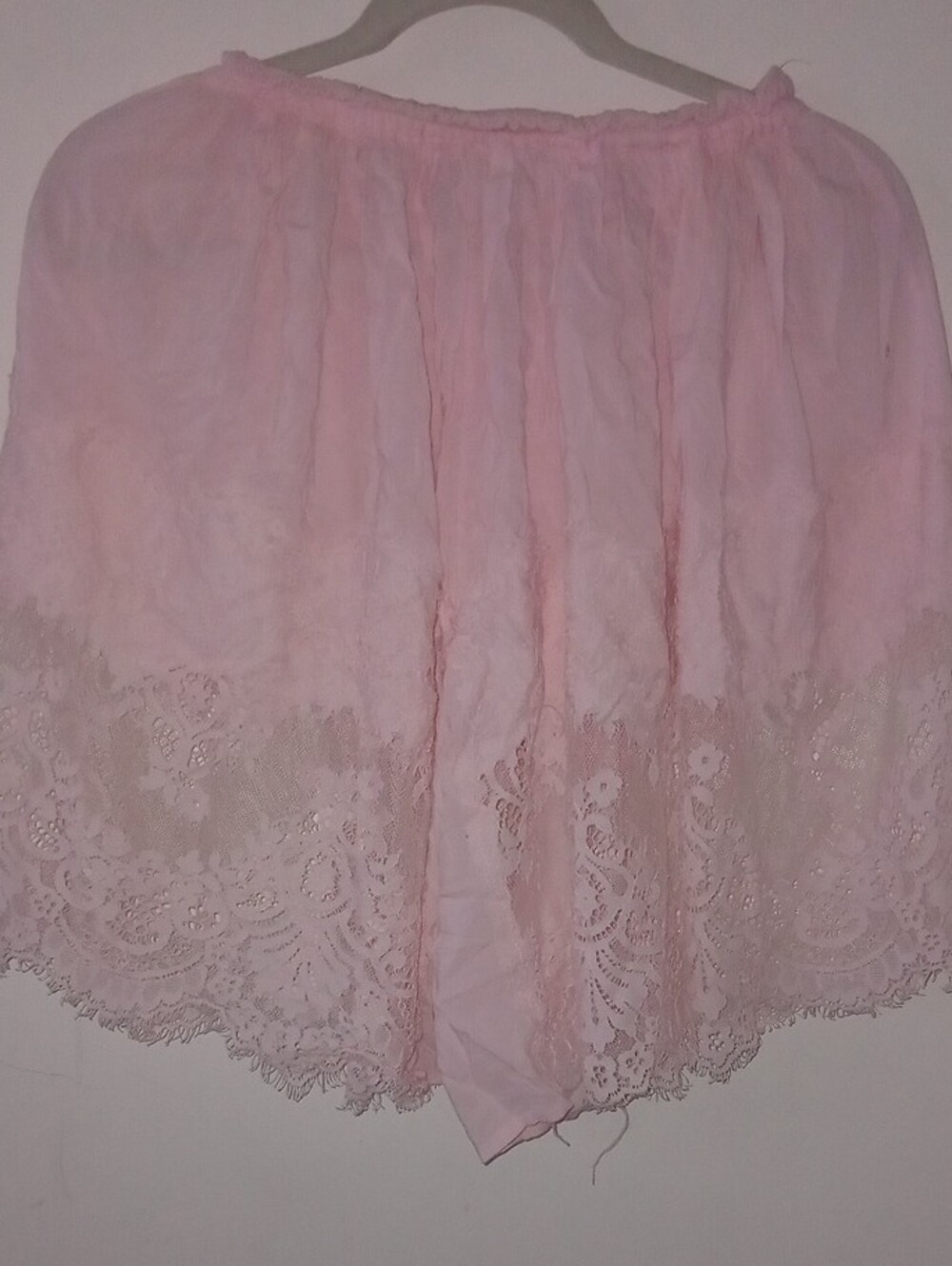 Intimately Free People garment Blush Pink Lace-Trim Boho Shorts - Picture 3 of 5